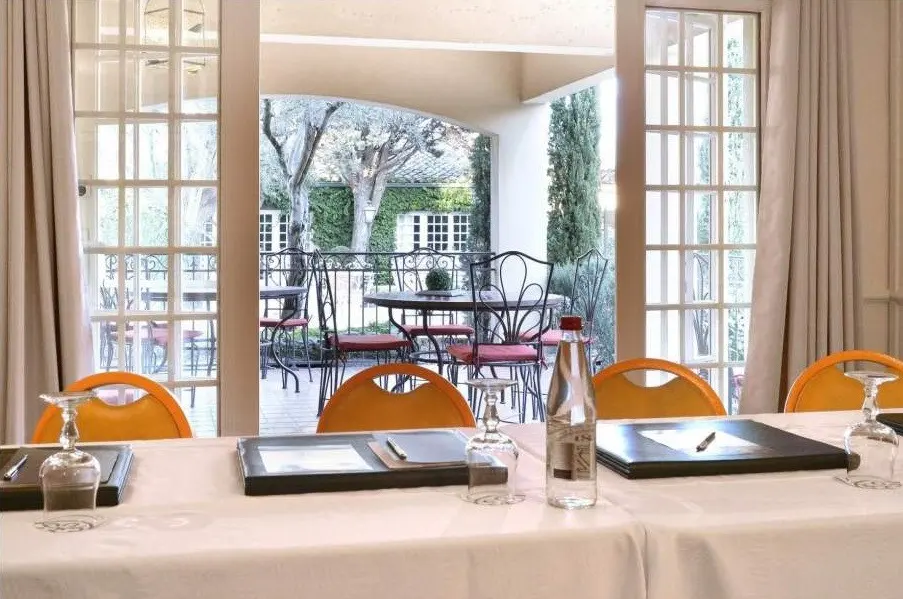 Auberge de Cassagne - Avignon (Vaucluse)