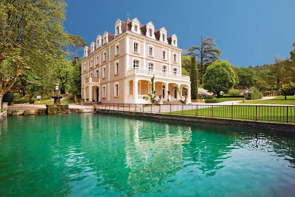 Domaine de Château Laval - Gréoux-les-Bains (Alpes-de-Haute-Provence)