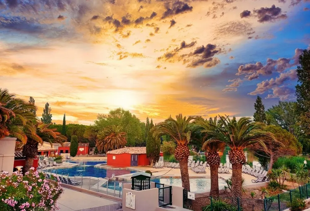 Village Camarguais - Arles (Bouches-du-Rhône)