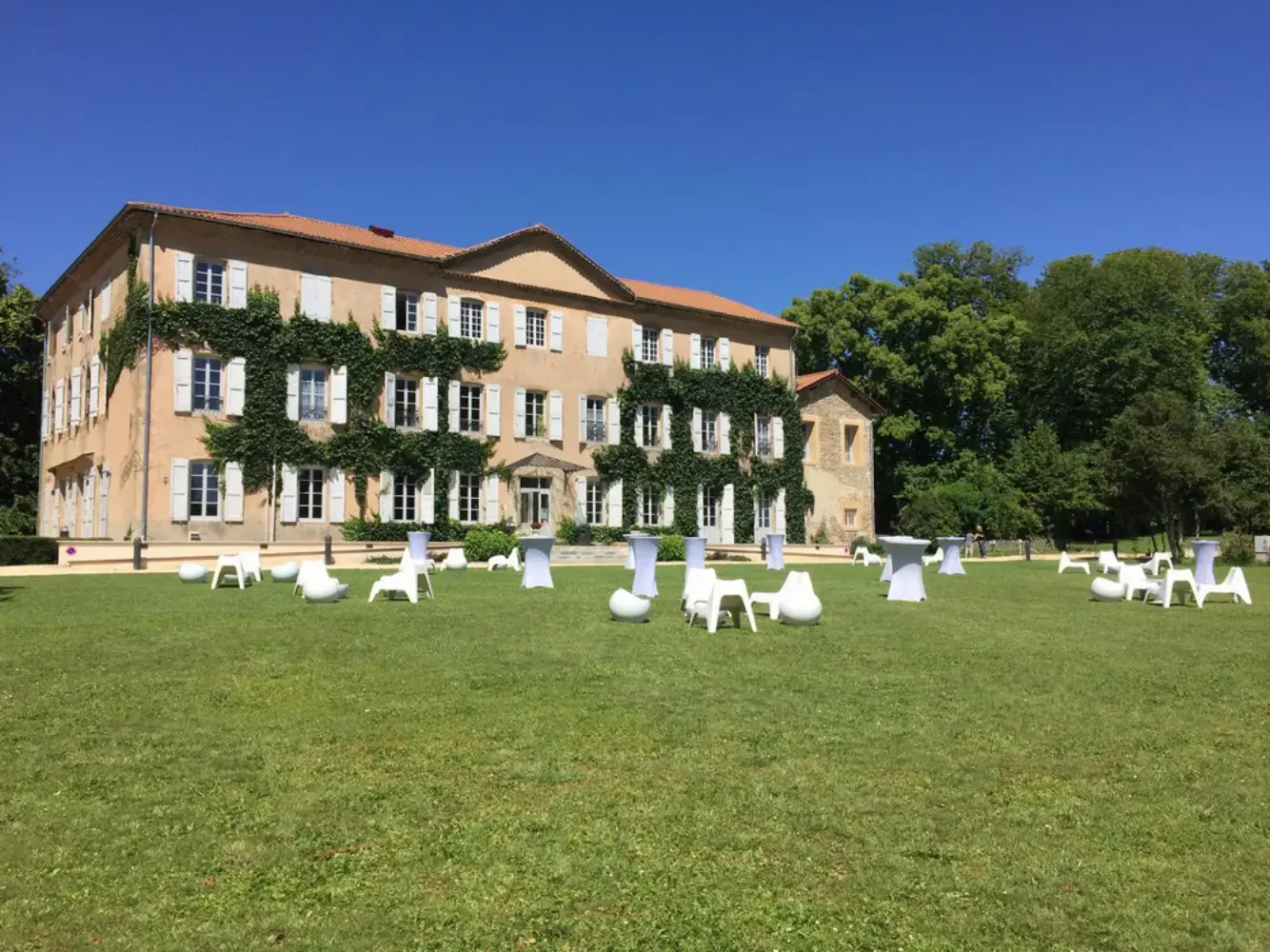 Château de Cesarges - Maubec (Isère)