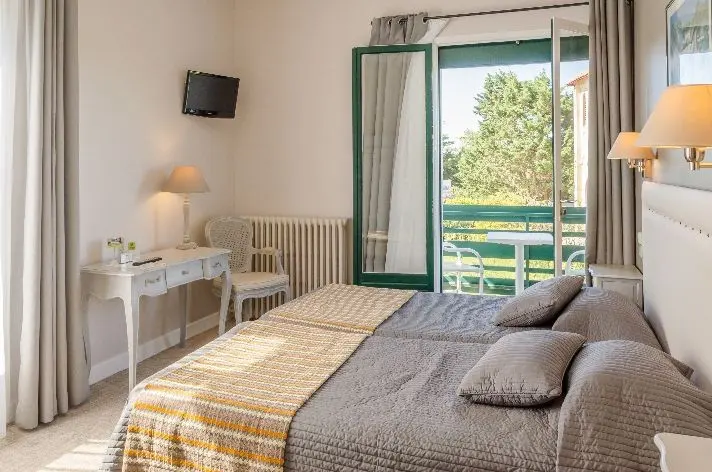 Hôtel des Pins - Soulac-sur-Mer (Gironde)