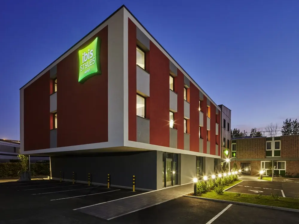 Ibis Styles Evry Lisses - LISSES (Yonne)
