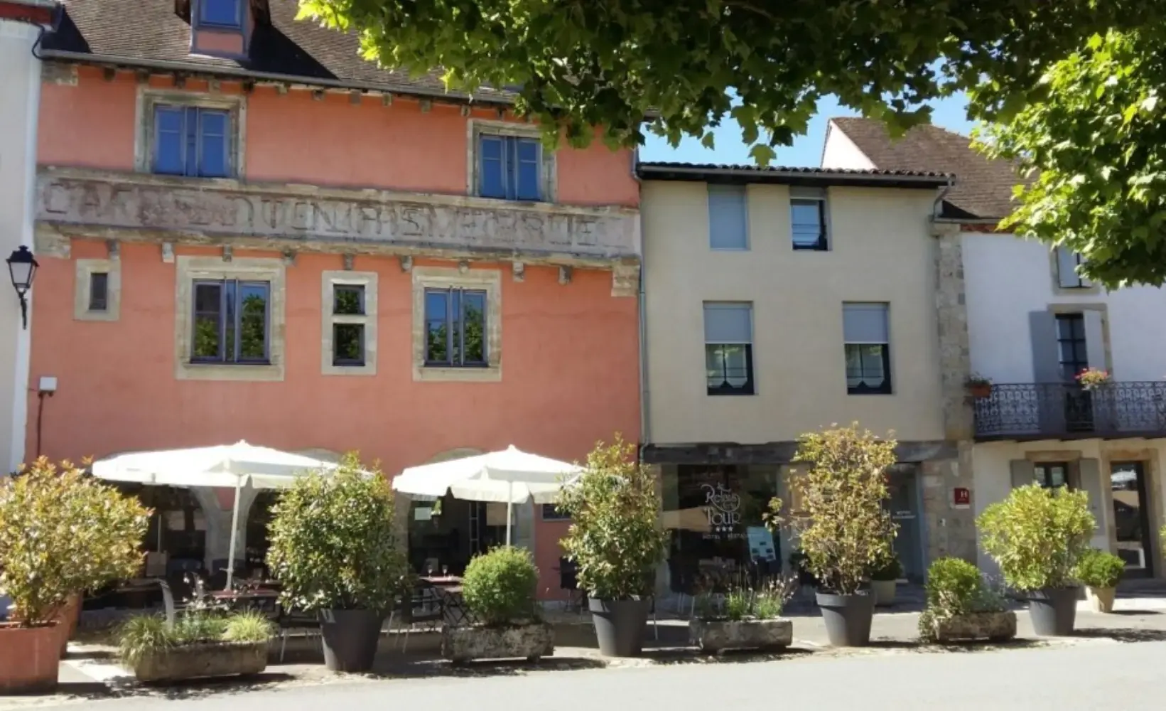 Le Relais de la Tour - Capdenac-le-Haut (Lot)