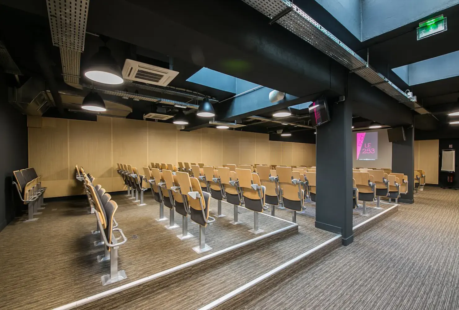 Le 253 - Paris (Paris)