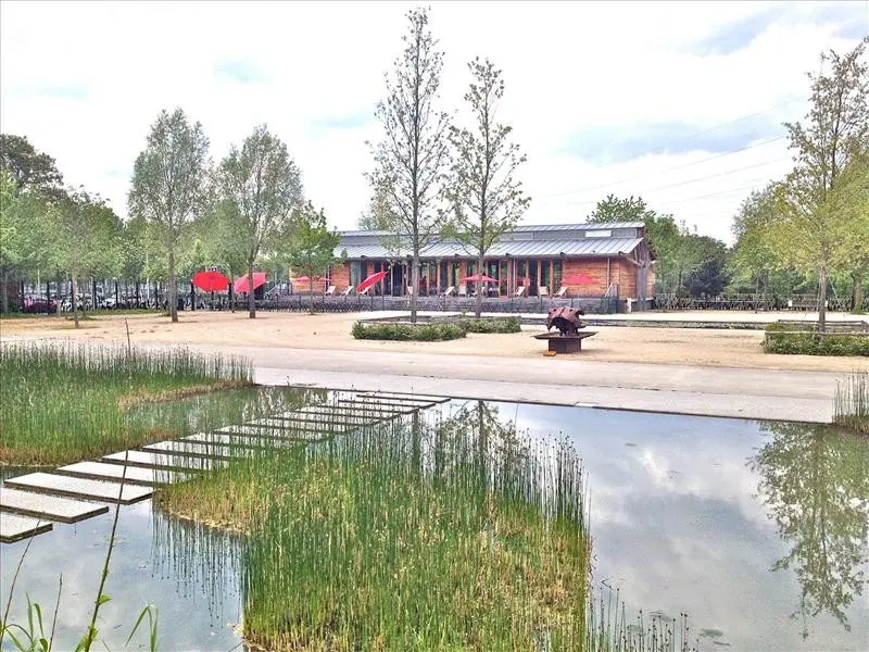 Le Pavillon des Berges - Nanterre (Hauts-de-Seine)