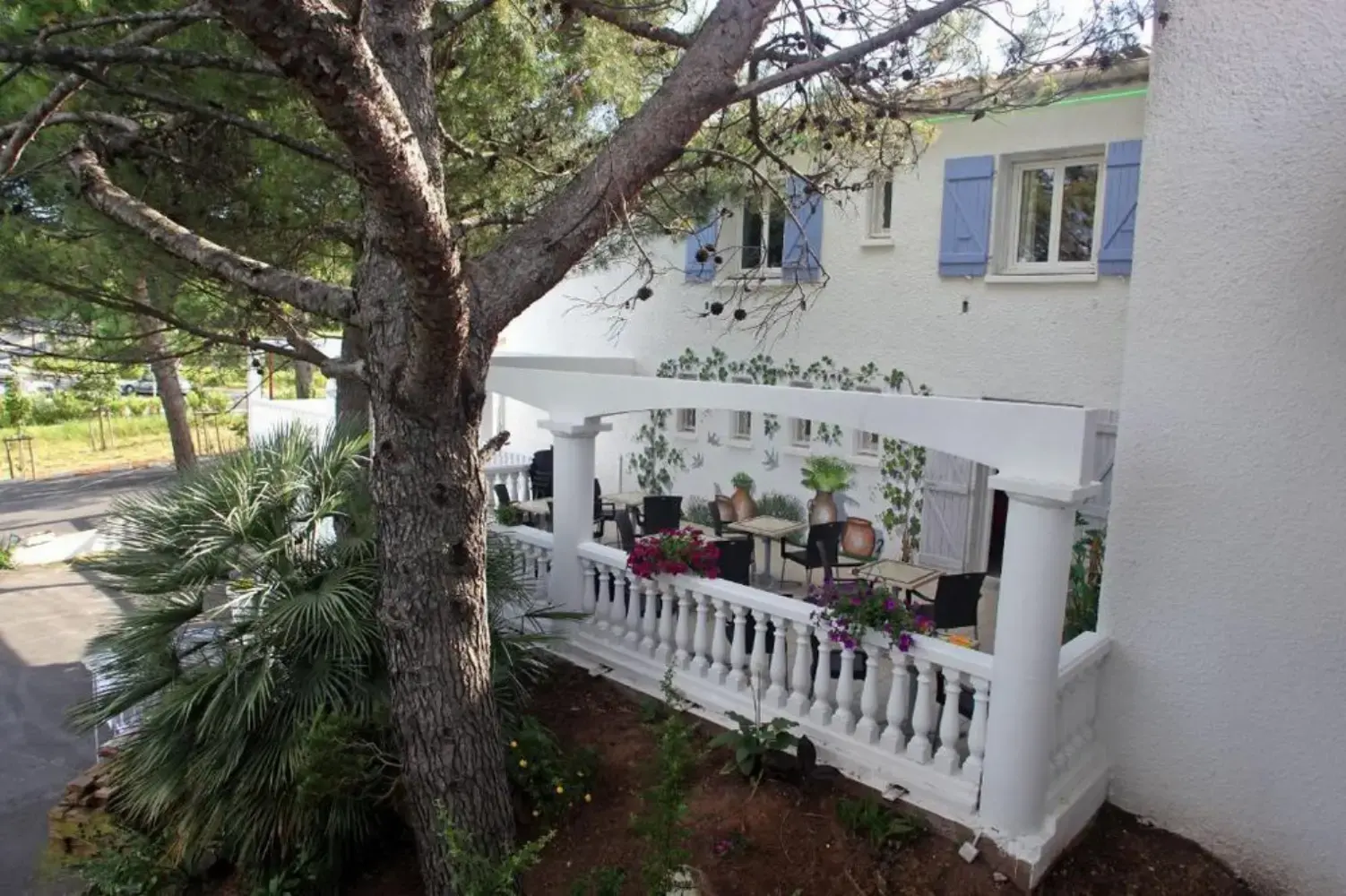 Le Sarac Hôtel et Business - Clermont L'Hérault (Hérault)