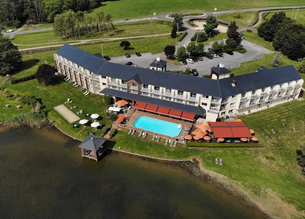 The Originals Hôtel du Golf de L'Ailette - Chamouille (Aisne)