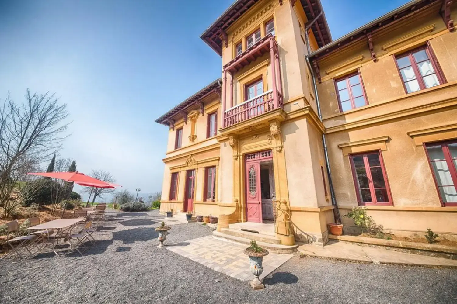 La Source Dorée - Saint-Pierre-la-Palud (Rhône)