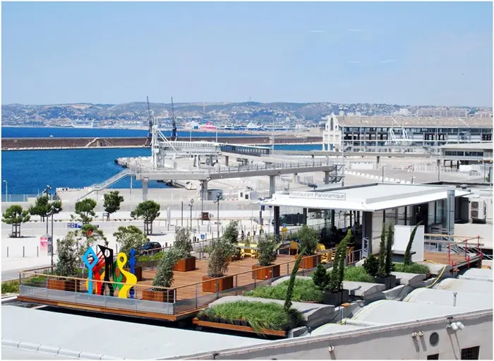 Regards Café - Marseille (Bouches-du-Rhône)