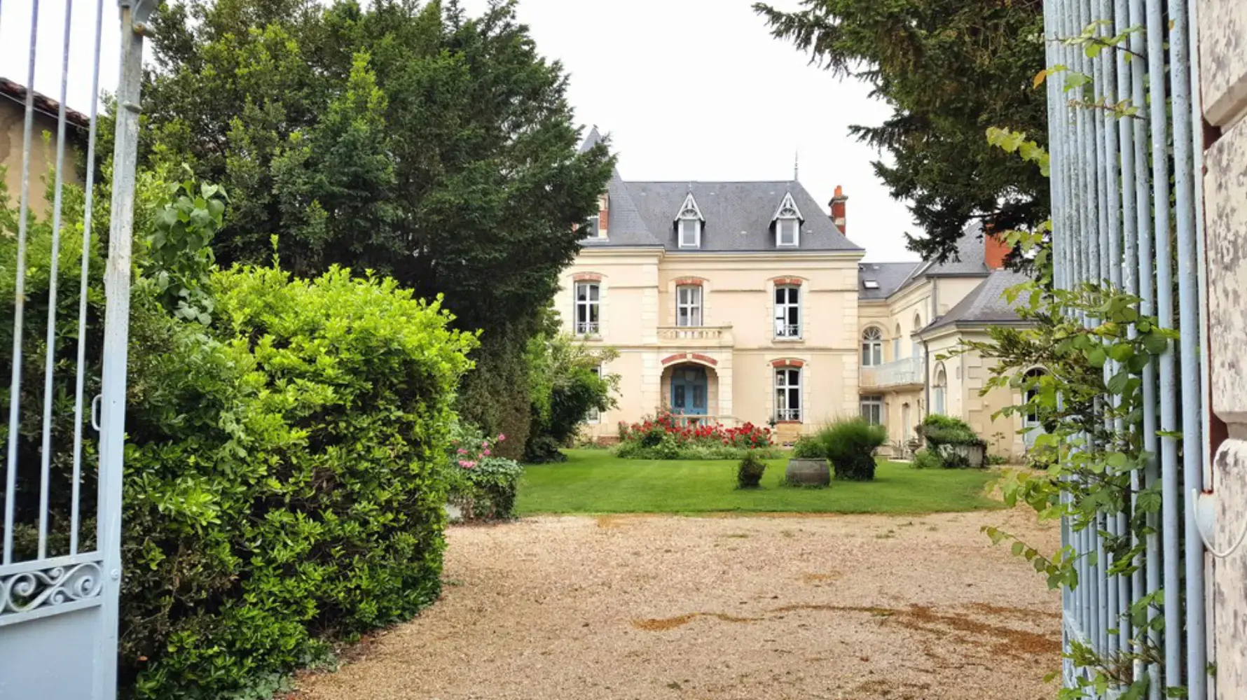 La Roseraie Neuville-de-Poitou - Neuville-de-Poitou (Vienne)