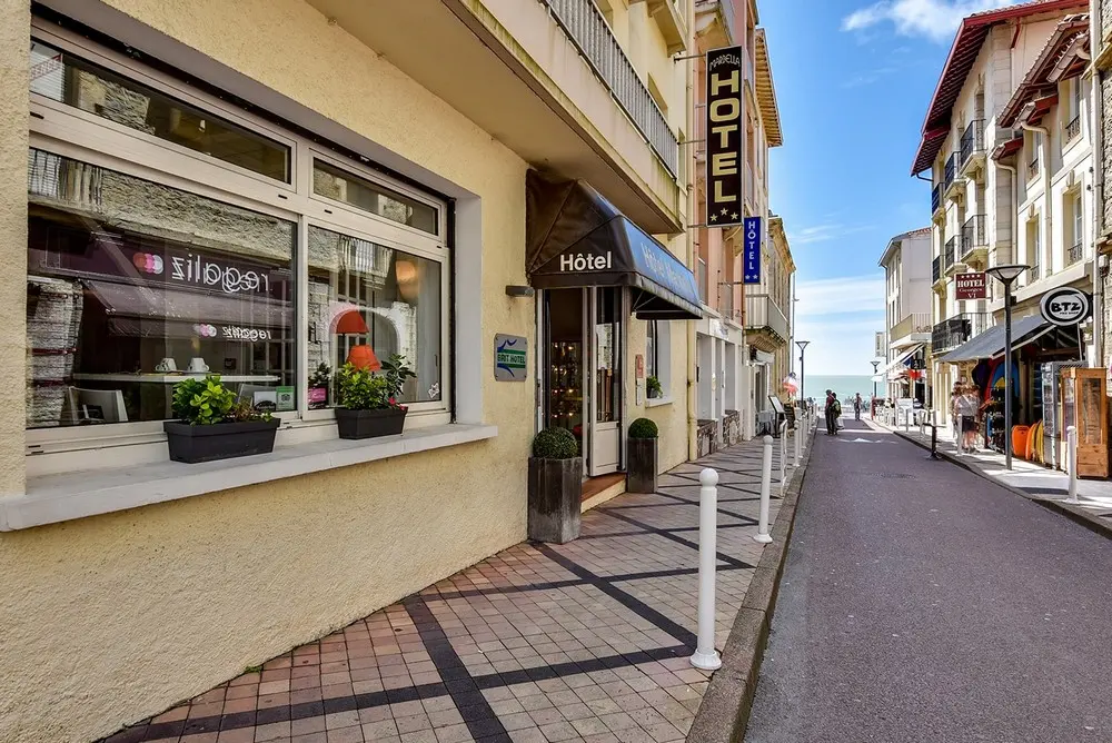 Cit'Hôtel Marbella Biarritz - Biarritz (Pyrénées-Atlantiques)