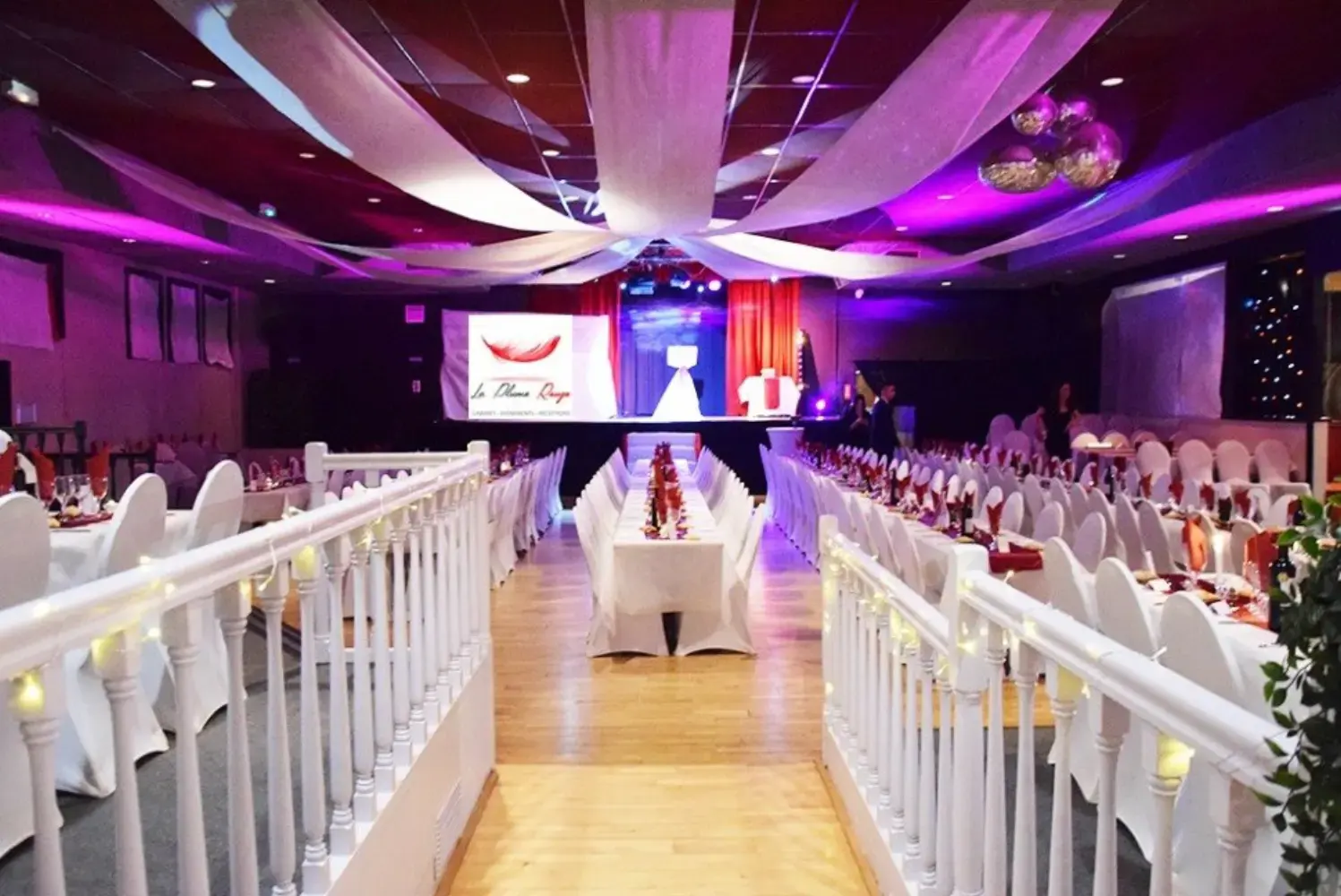 La Plume Rouge - La Chapelle des Marais (Loire-Atlantique)