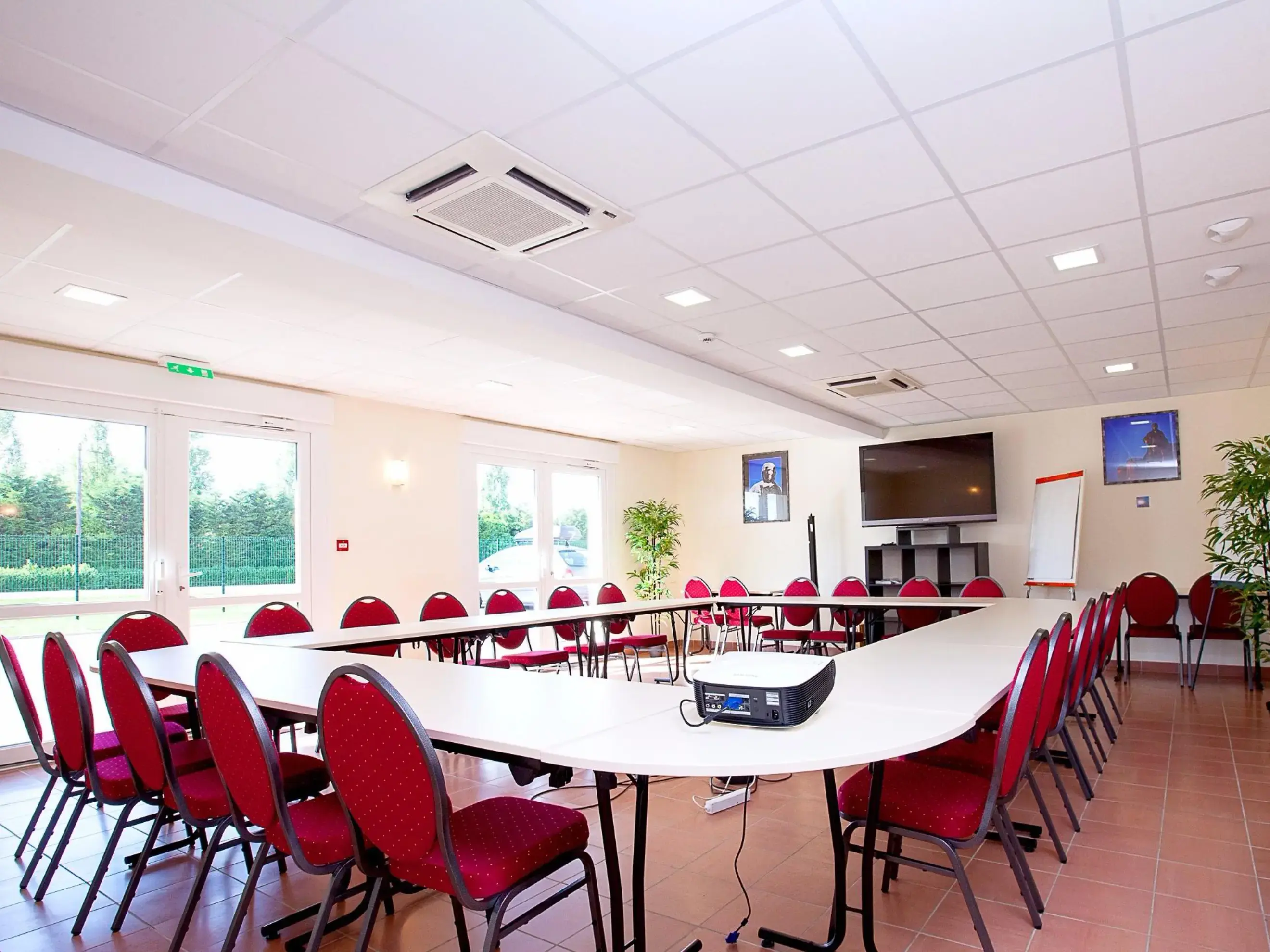 Jum'Hôtel - Saint-Geosmes (Haute-Marne)