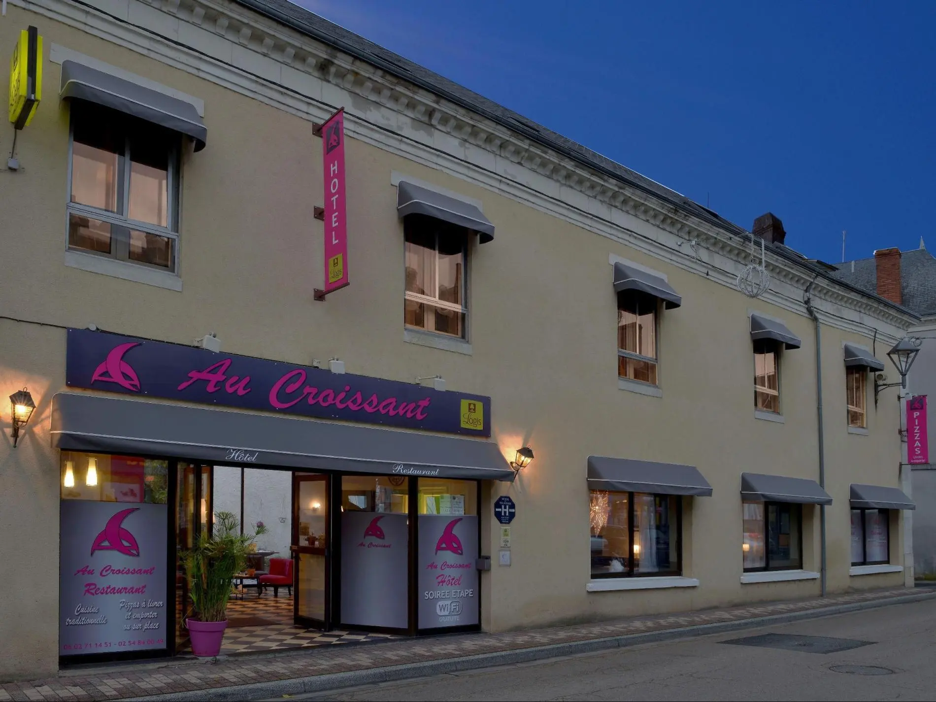 Au Croissant - BUZANÇAIS (Indre)