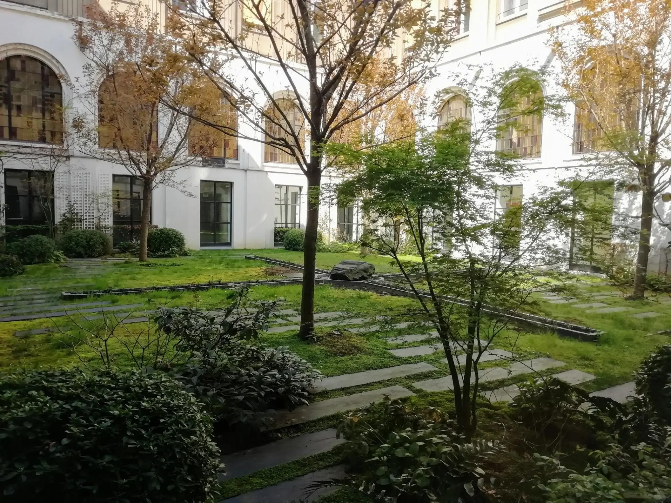 Le Cloître ouvert - Paris (Paris)
