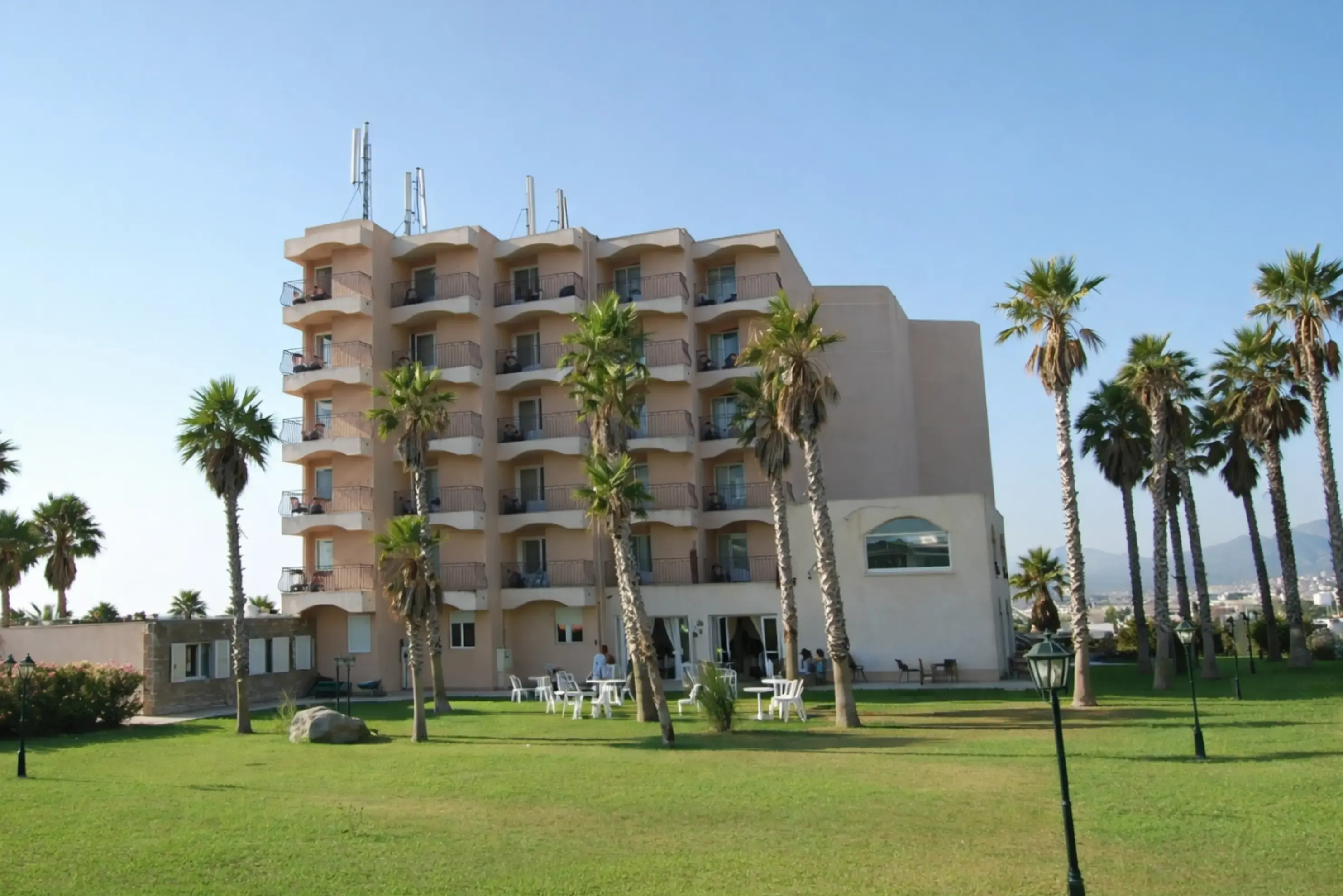 Hotel Ostella - Bastia (Corse 2A-2B)