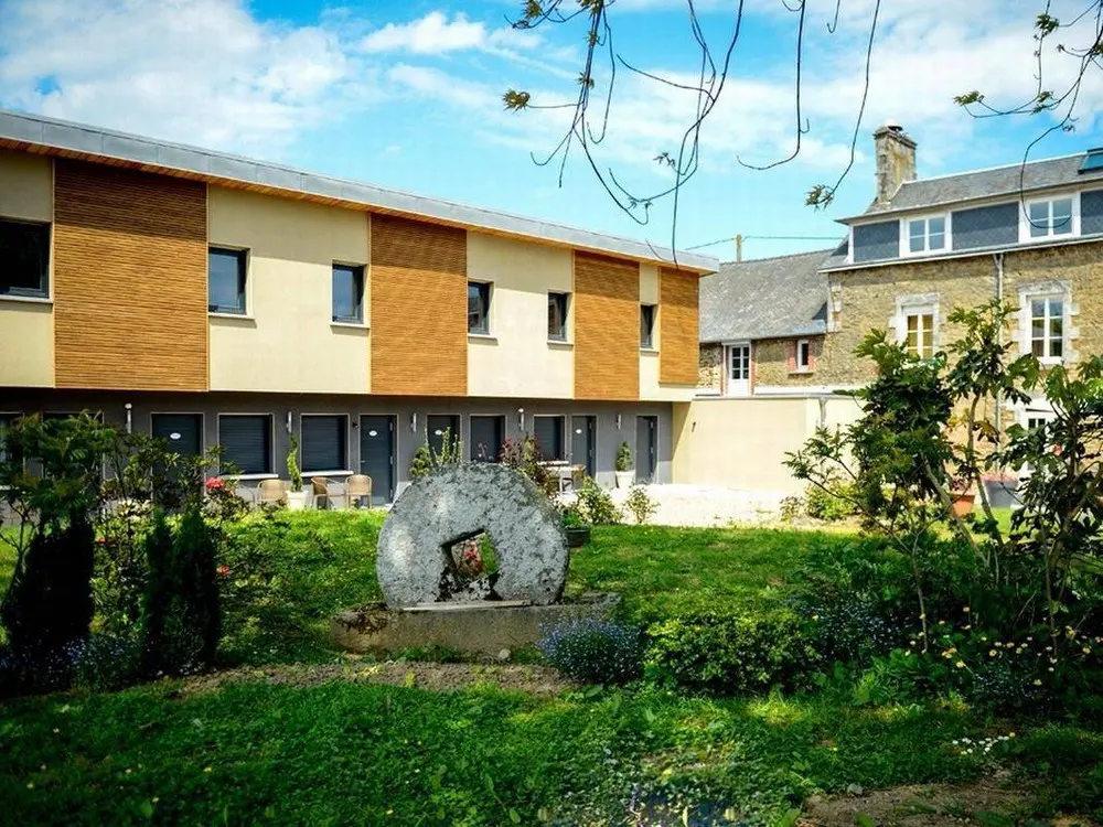 Hôtel Restaurant la Lentillère - Lalacelle (Orne)