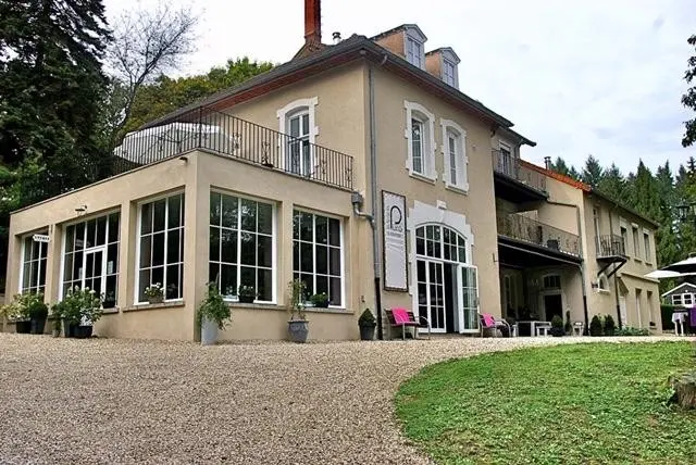 Château de Frétoy - Morlet (Saône-et-Loire)
