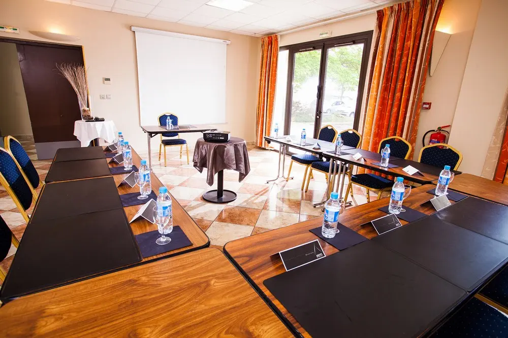 Aeroport Hotel - Mauguio (Hérault)