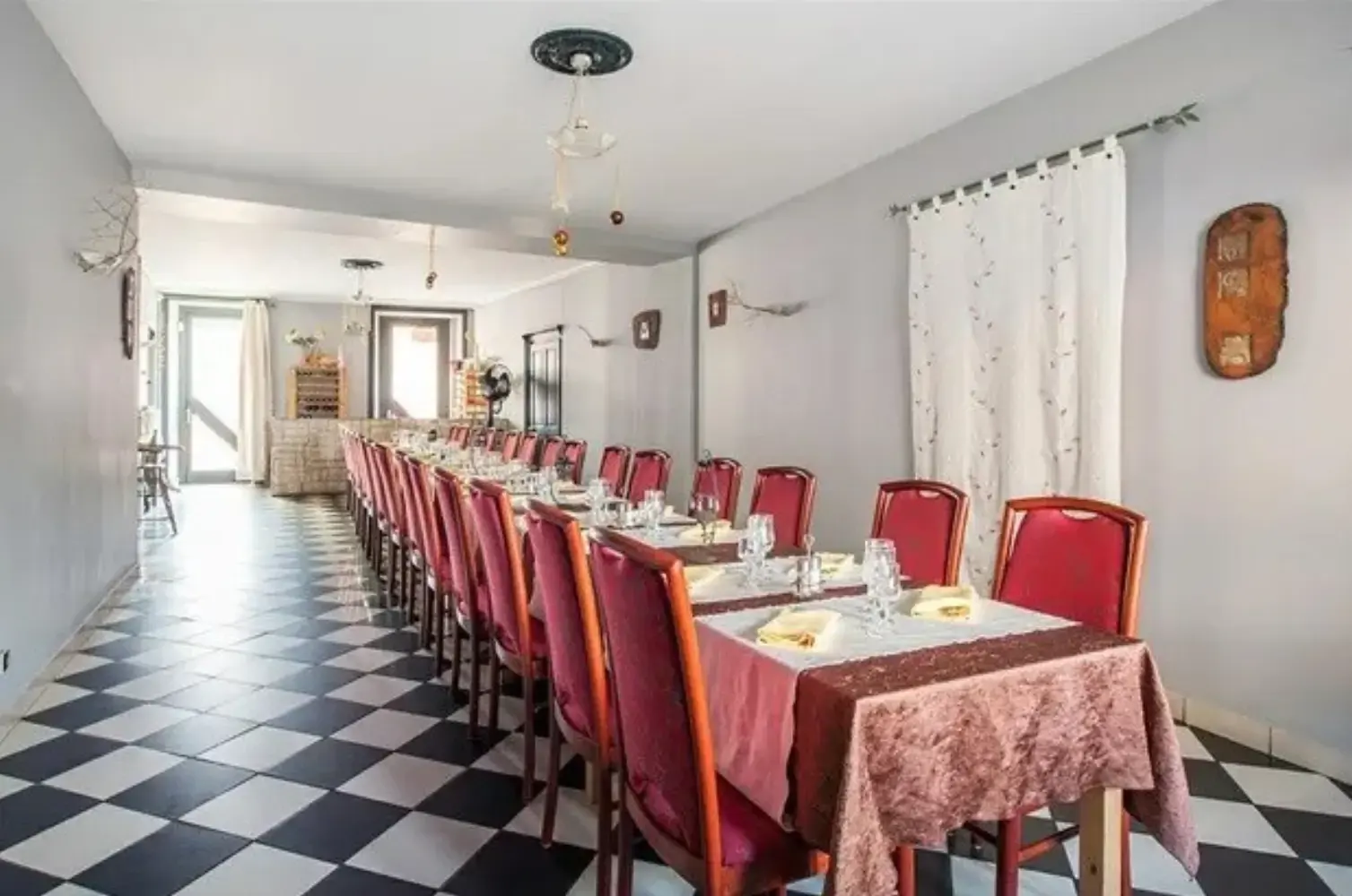 La Poule Noire - Albon (Drôme)