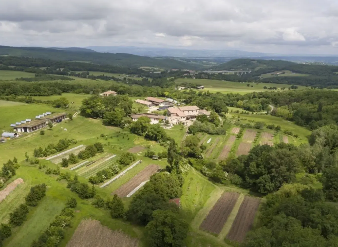 Les Amanins - La-Roche-sur-Grâne (Drôme)