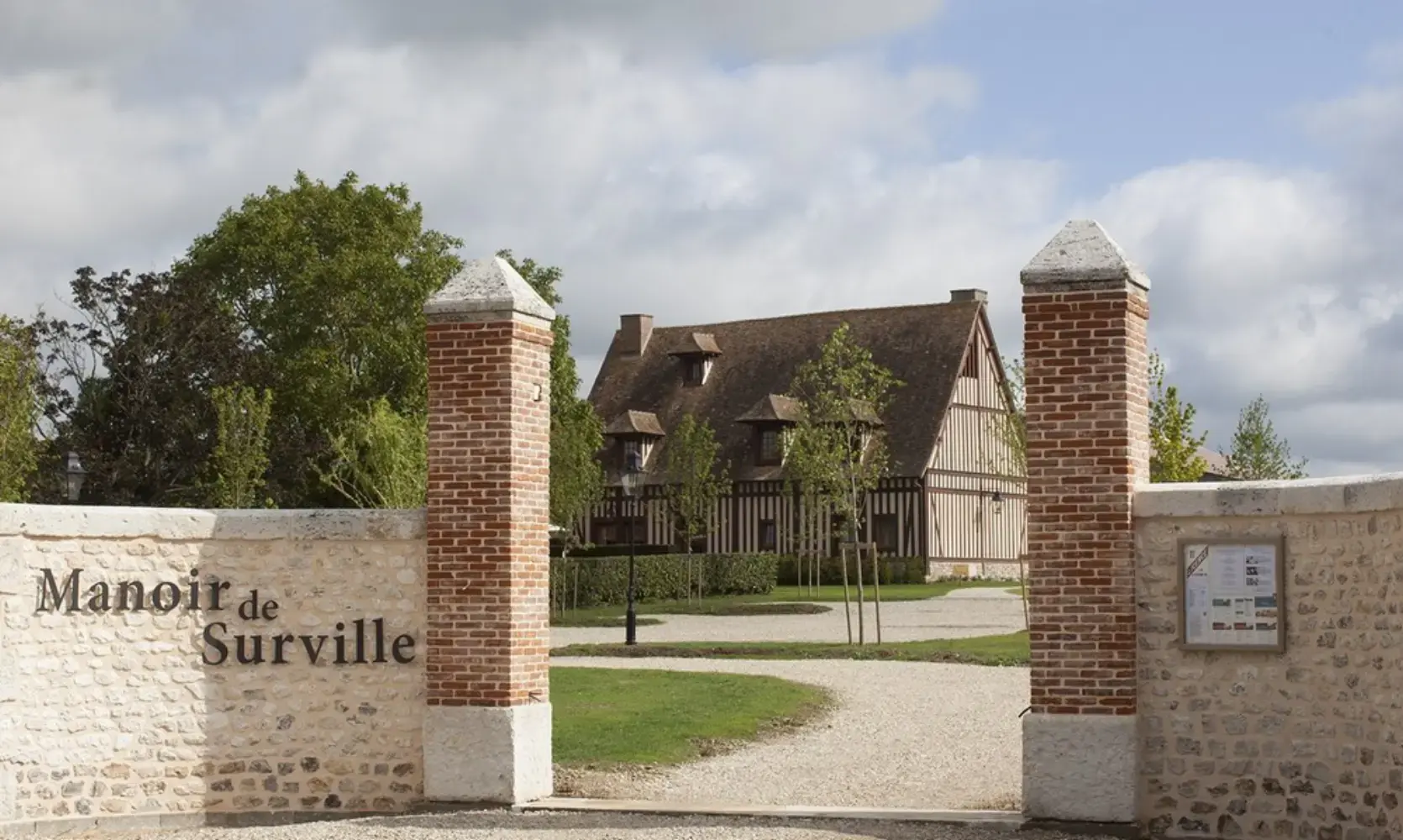 Manoir de Surville - Surville (Eure)