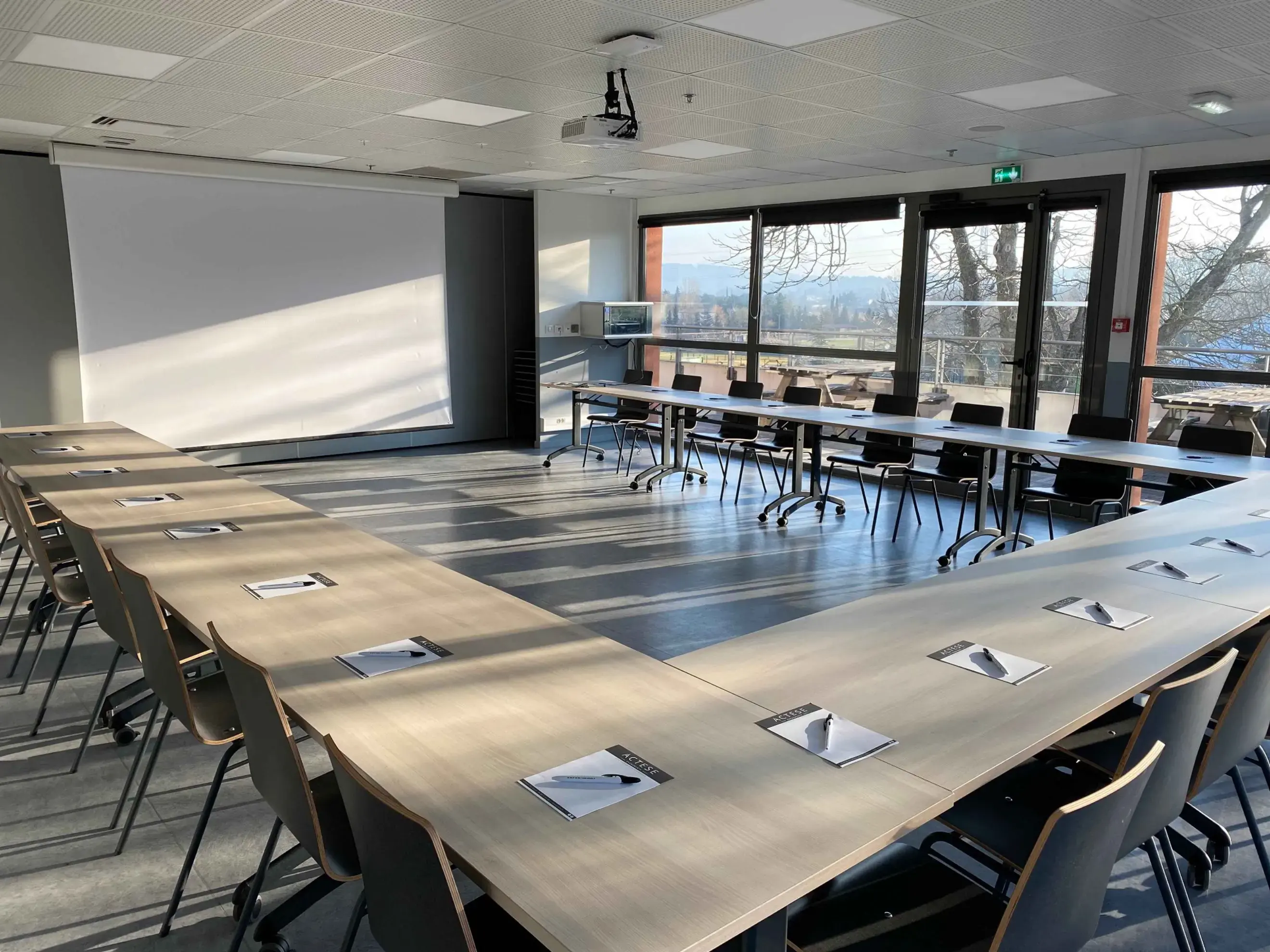 Décathlon Village Bouc-Bel-Air - AIX-EN-PROVENCE (Bouches-du-Rhône)