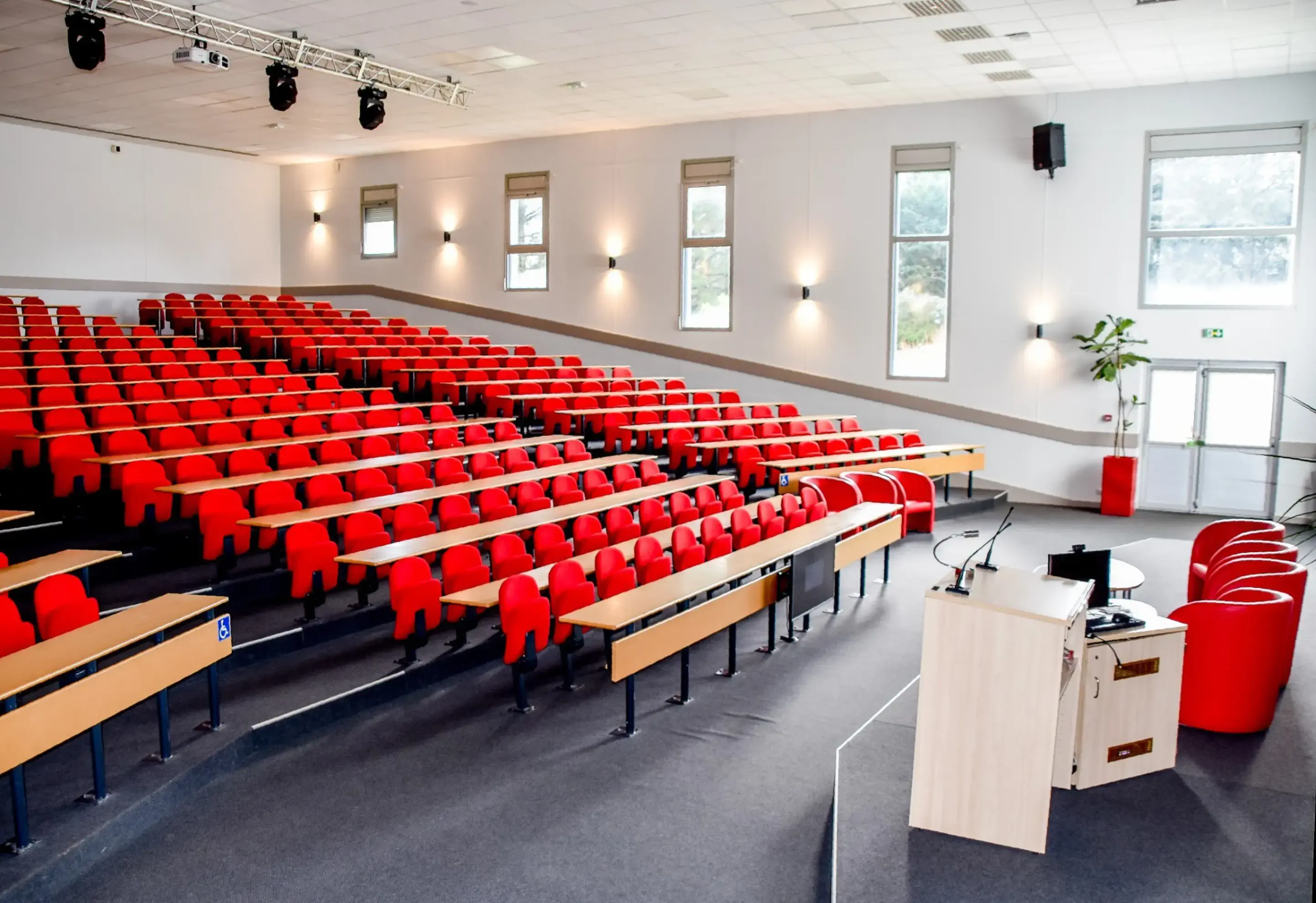 Campus ESSCA Angers - ANGERS 49000 (Maine-et-Loire)