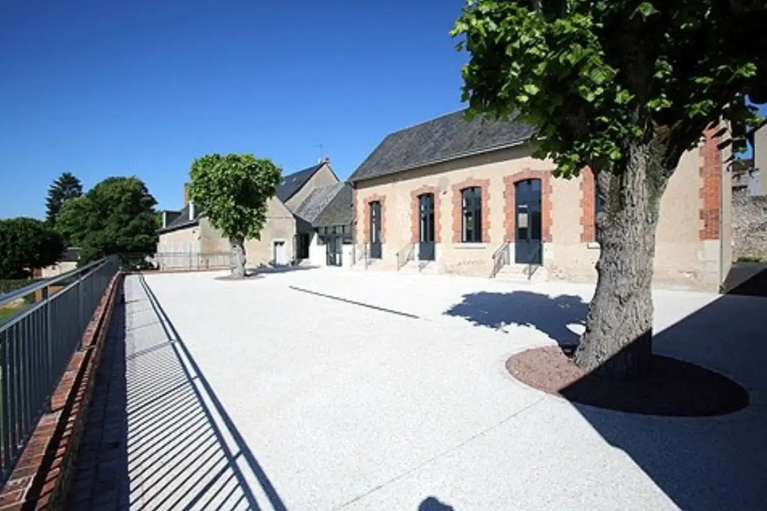 L'Ecole Buissonnière - La Chaussée St Victor (Loir-et-Cher)