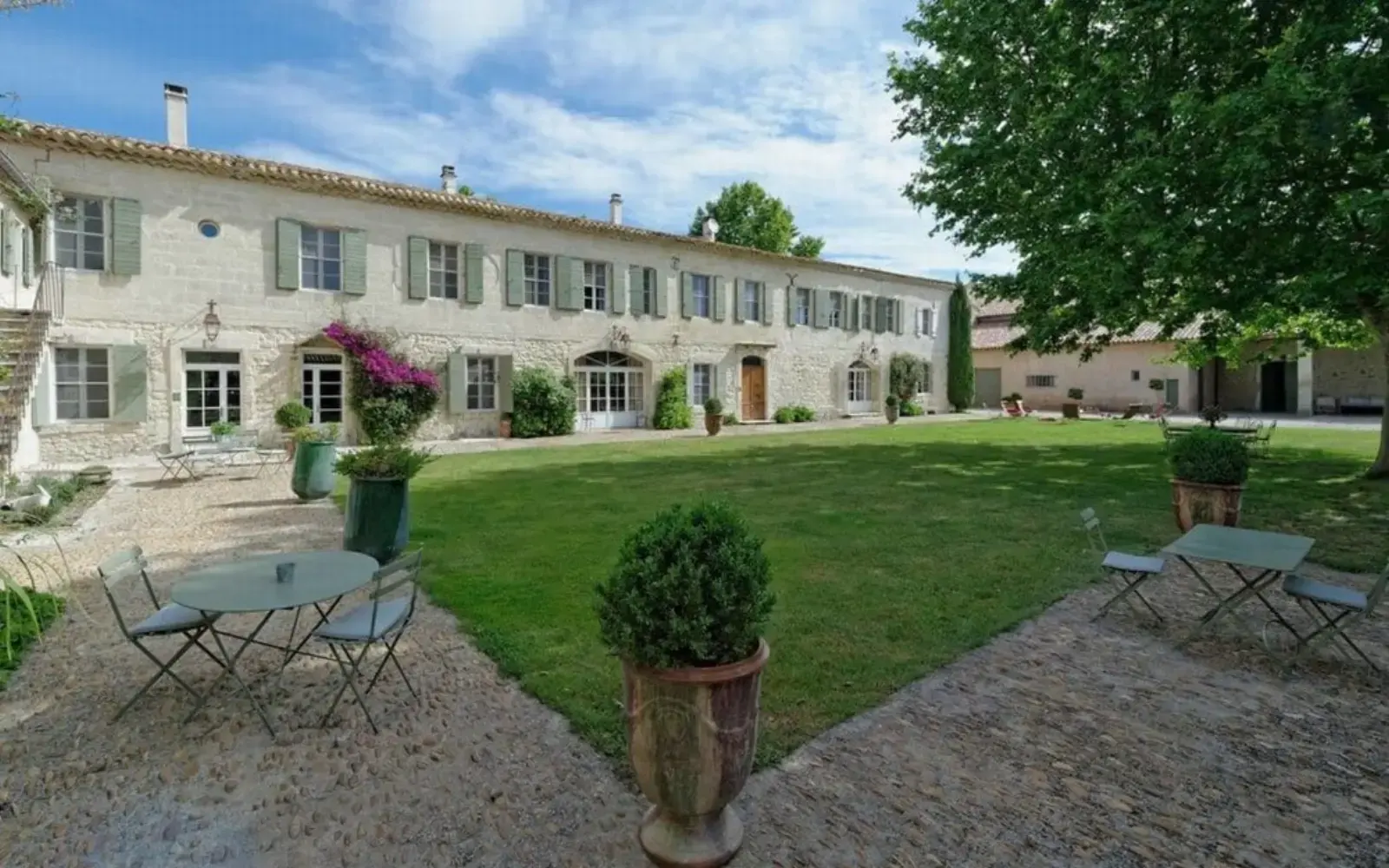 Les Beaux Chais - Beaucaire (Gard)