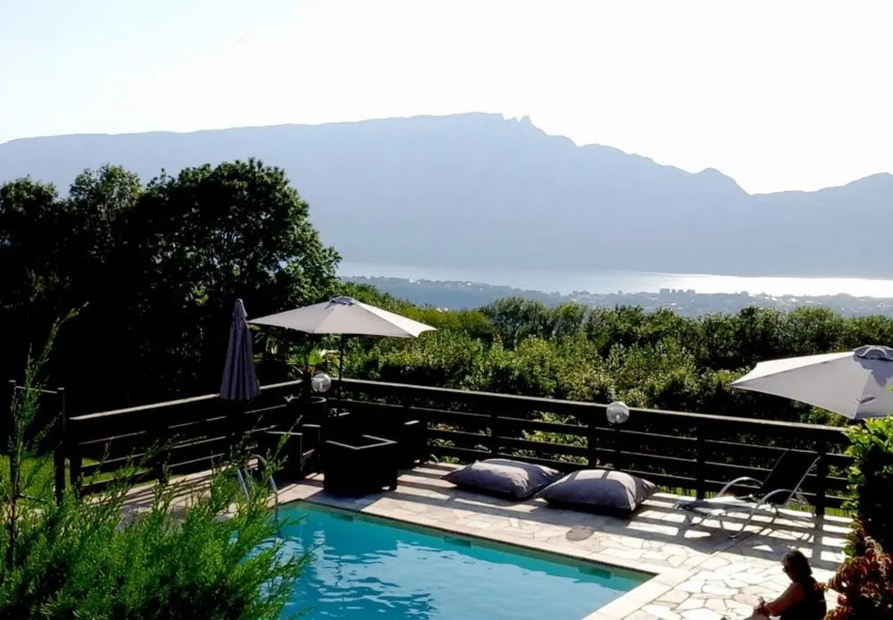 Logis Hôtel Bellevue - Trevignin (Savoie)