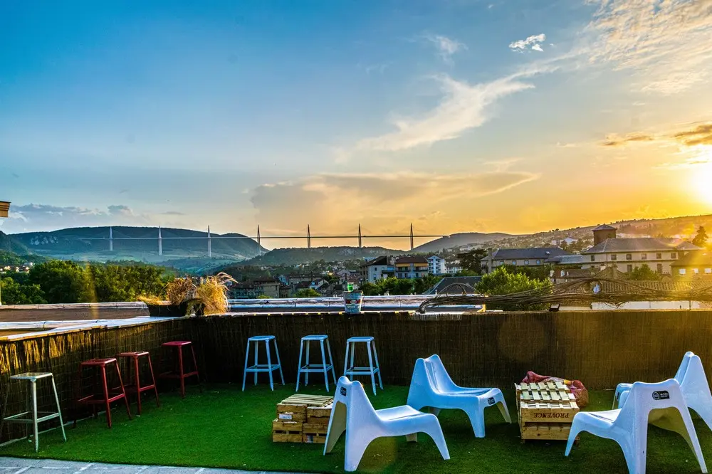 Pingpong - Le Toit - Millau (Aveyron)