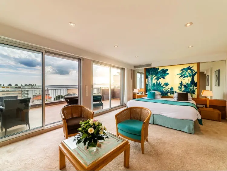 Hôtel Helios - Juan-les-Pins (Haute-Savoie)