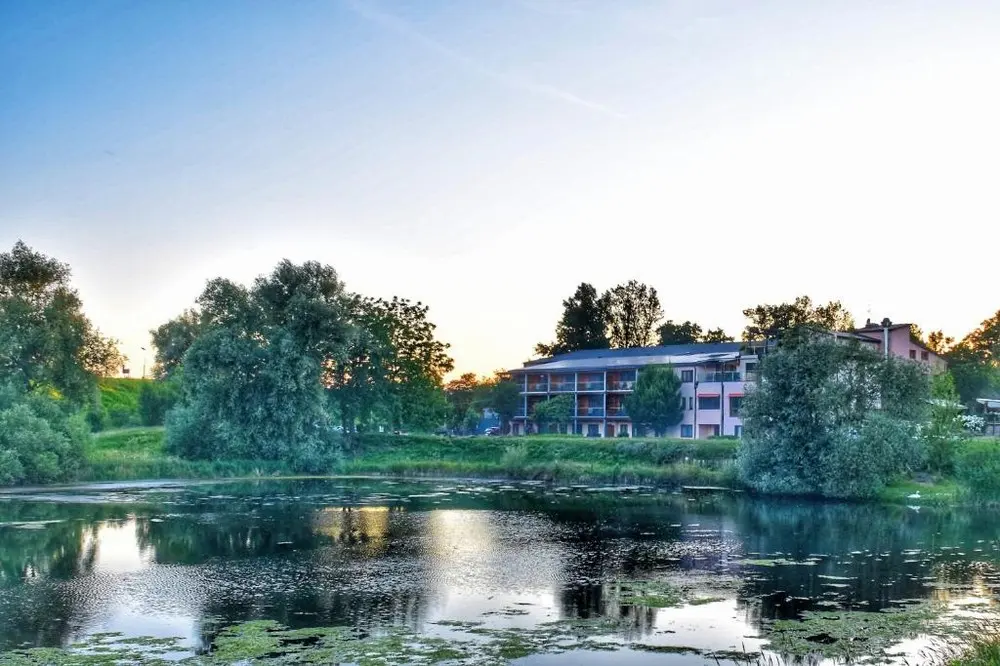 Hôtel Le Caballin - Vogelgrun (Haut-Rhin)