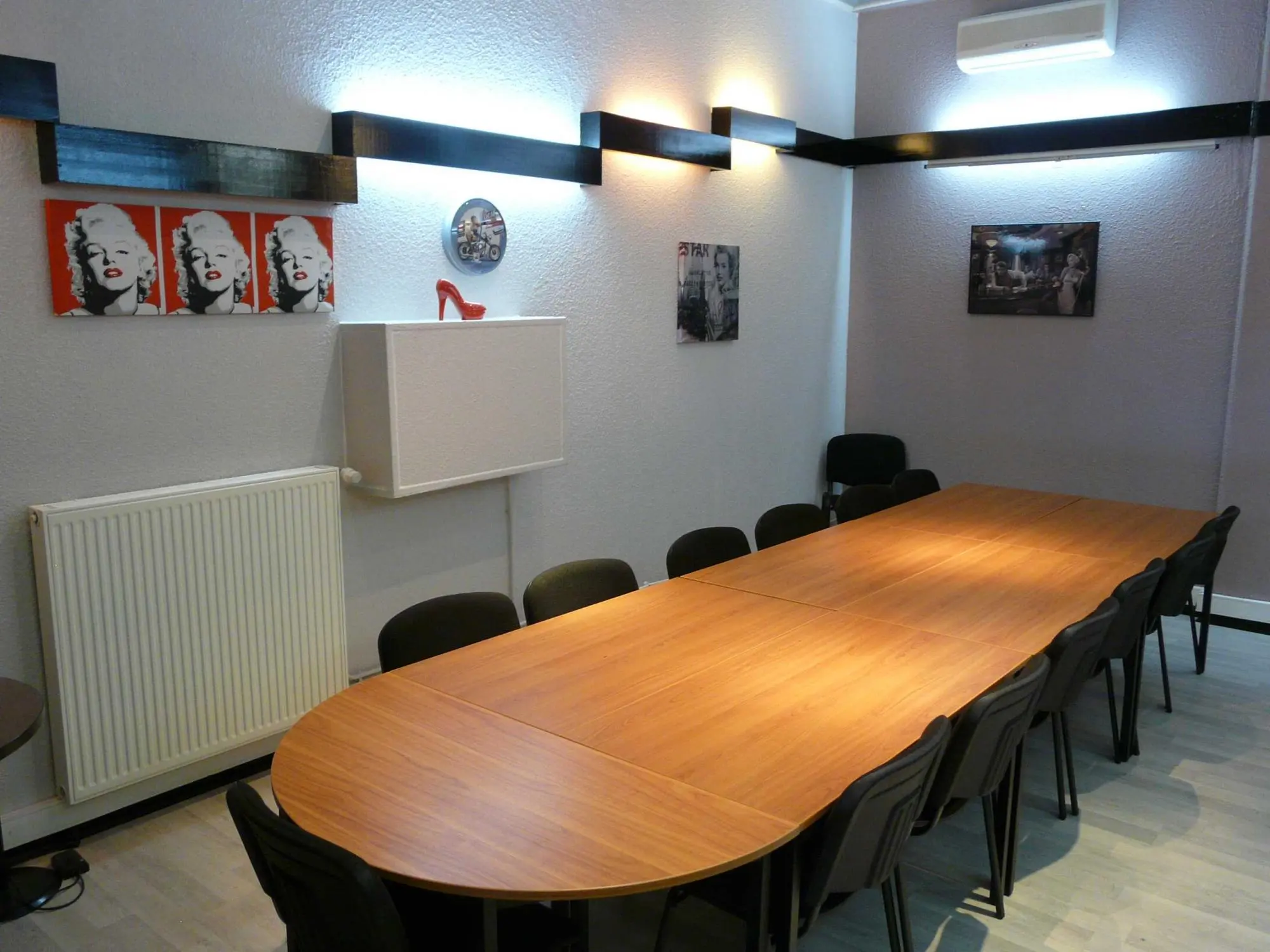 Photo 2