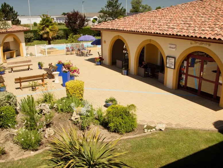 Hôtel Restaurant Solenca - Nogaro en Armagnac (Gers)