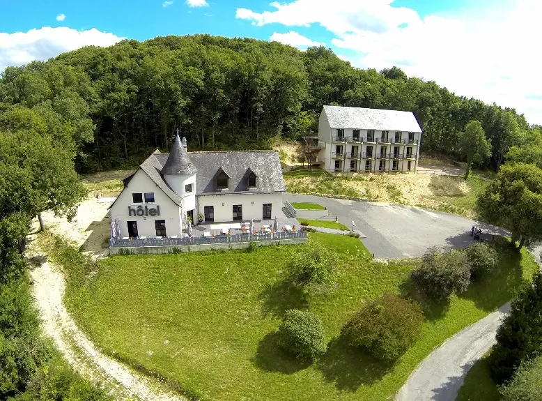 Imago Hôtel Restaurant - La Roche Clermault (Indre-et-Loire)