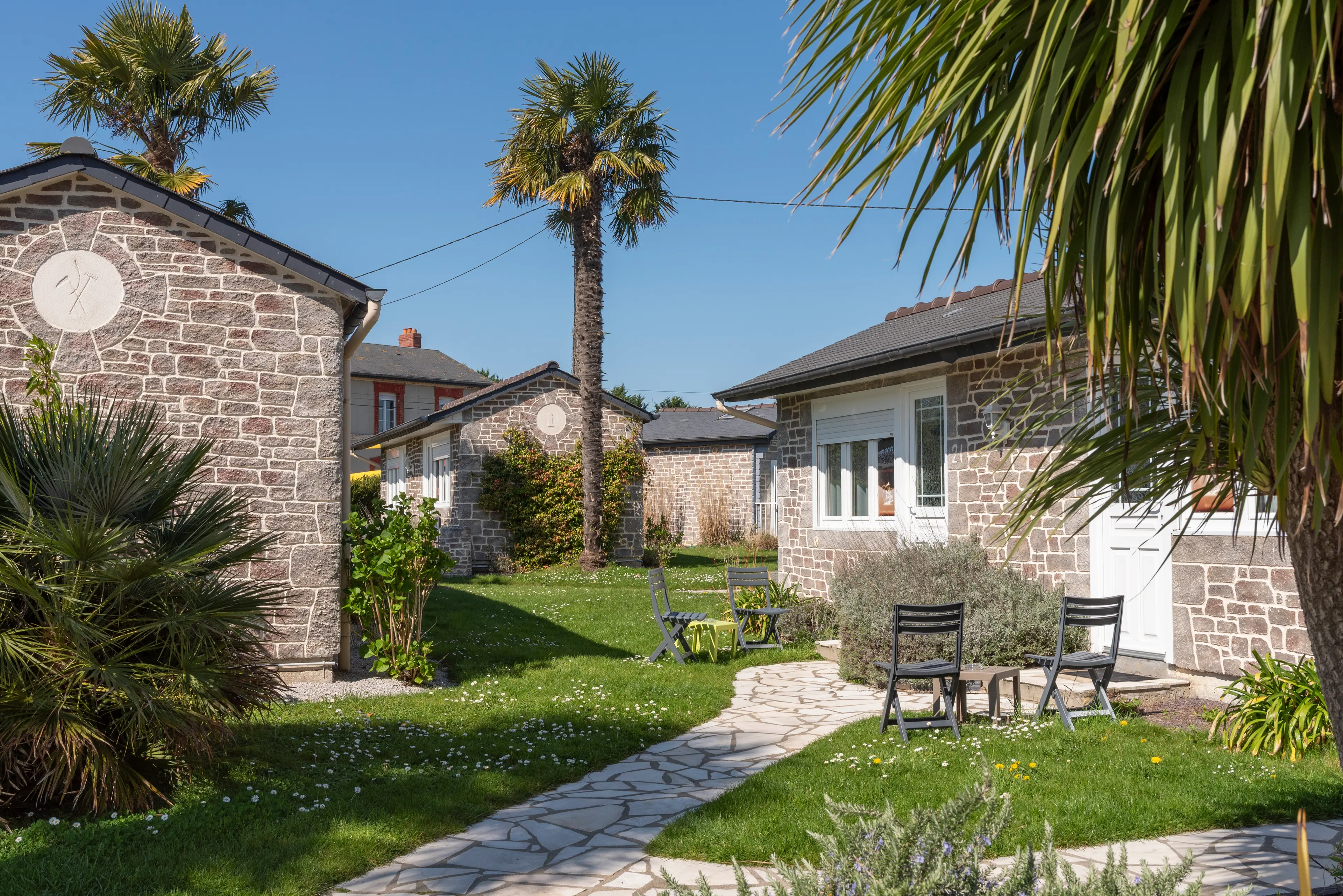 Hôtel Les Treize Assiettes - Le Val Saint Père (Manche)