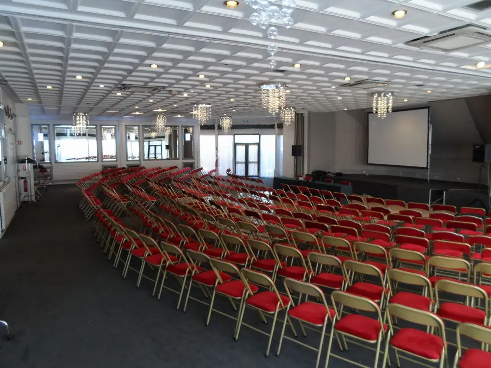 Salons Astoria - Massy (Essonne)