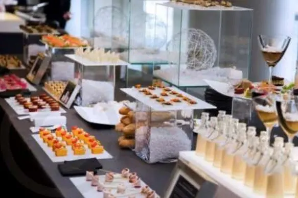 Riem Becker Traiteur - IVRY-SUR-SEINE (Val-de-Marne)