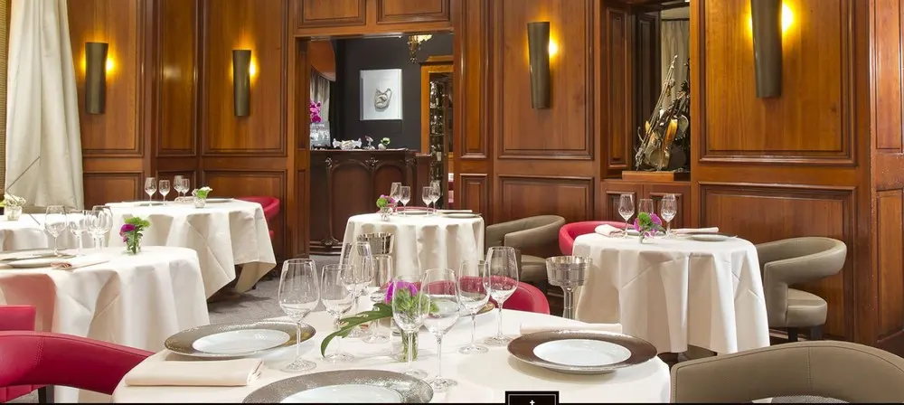 Maison Rostang - PARIS (Paris)