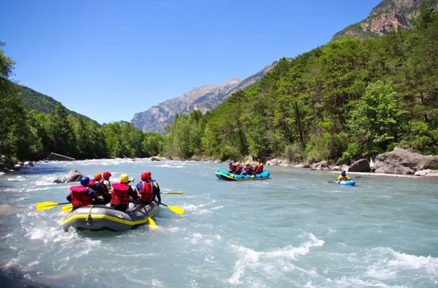 Oueds and Rios Rafting - MEOLANS-REVEL (Alpes-de-Haute-Provence)