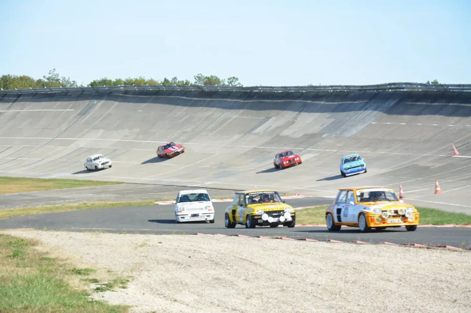 Paris Auto Events - MORTEFONTAINE (Oise)