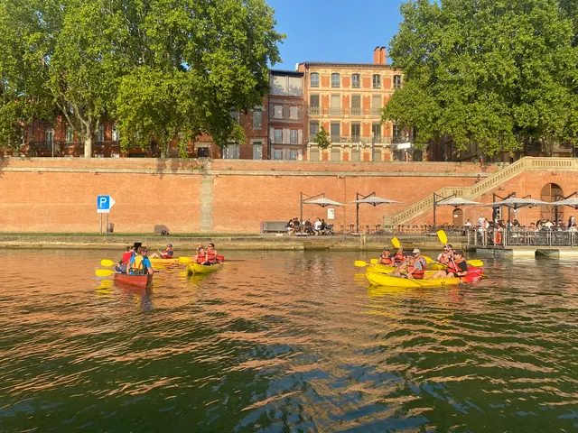 Canoë-kayak en centre ville - Clermont-le-Fort (31)