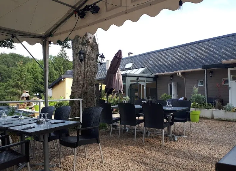 Les Terrasses du Warcan - ILLY (Ardennes)