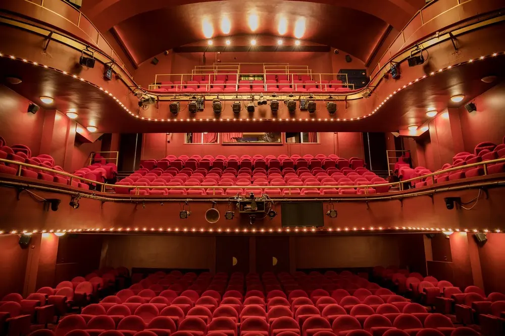 Théâtre des Mathurins - PARIS (Paris)