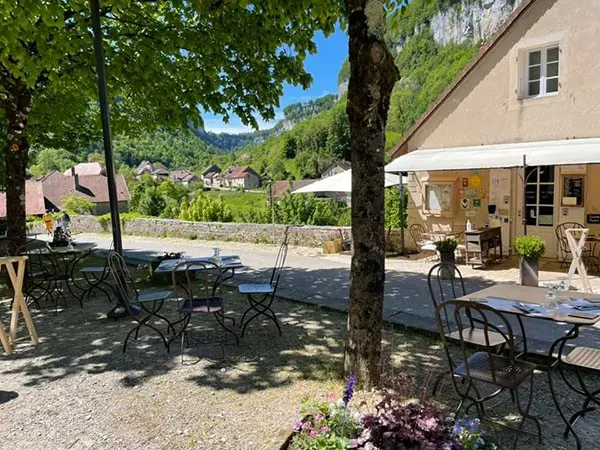 Le Grand Jardin - BAUME-LES-MESSIEURS (Jura)