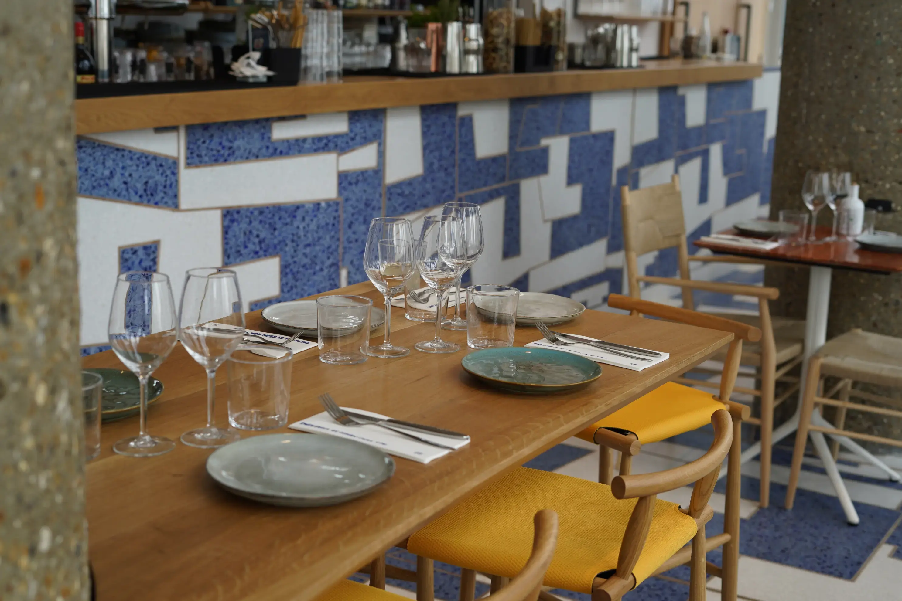 Yaya La Défense - PUTEAUX (Hauts-de-Seine)