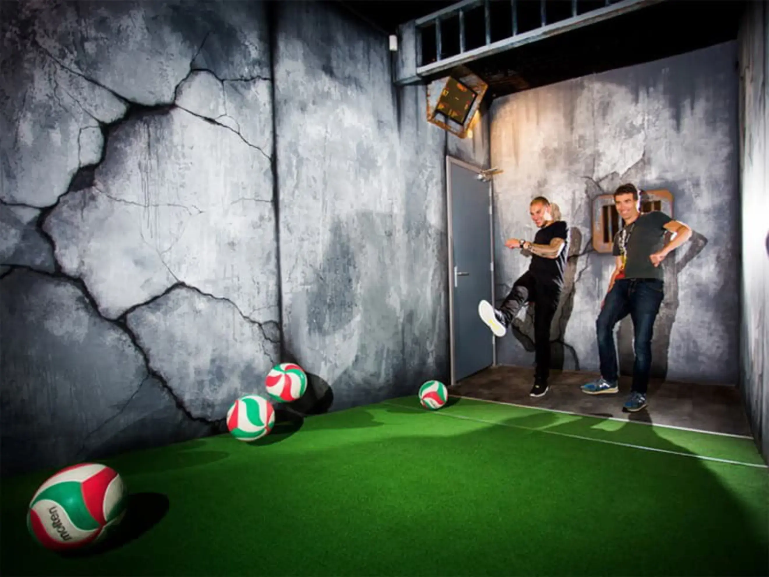 Prison Island Tours - Tours (Indre-et-Loire)