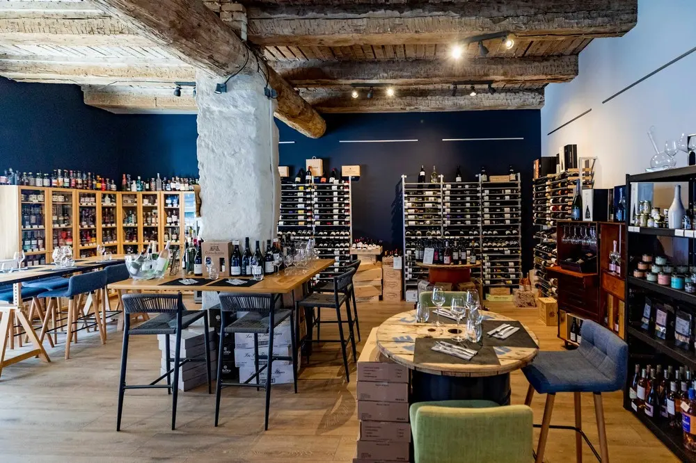 La cave des 20 - MARSEILLE (Bouches-du-Rhône)